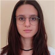 Laureanda in giurisprudenza, offro ripetizioni di Diritto, Economia, Matematica, Storia, Scienze umane, Italiano, Inglese